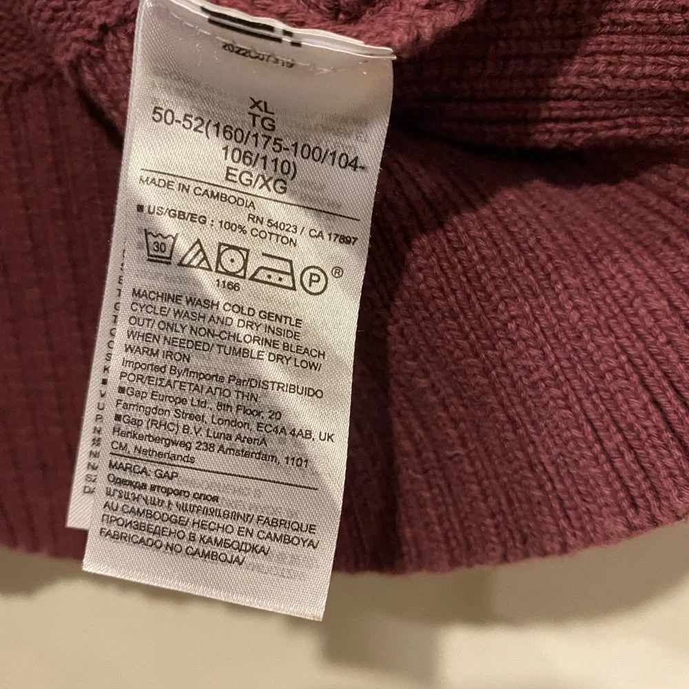 GAP Cotton Mock Turtleneck Boxy oversized sweater - Picture 2 of 3